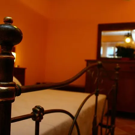 La Torre A Bed & Breakfast